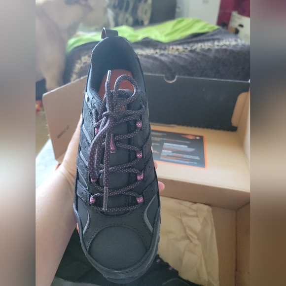 Brand new Merrell work shoes, composite toe, static control, 8.5 shoes - Picture 3 of 8